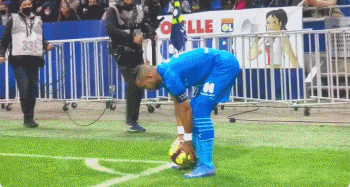 圣埃蒂安主帅：哈兰德将对阵姆巴佩在挪威几乎是全民话题