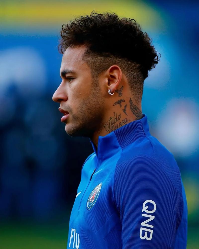 弗洛伦齐谈罗马vs那不勒斯争议判罚：拉赫马尼没有对科内犯规（弗洛伦齐评罗马战那不勒斯判罚争议：拉赫马尼未对科内犯规）