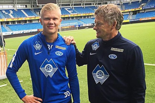 蓉城官方：网络流传关于新赛季主帅及引援名单为恶意捏造（成都蓉城声明：网传新赛季主帅及引援名单系恶意造假）