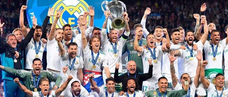 塞萨尔：齐沃为什么要换下博尼和泽林斯基？他俩明明表现最好（塞萨尔质疑齐沃换人：为何撤下表现最佳的博尼与泽林斯基？）