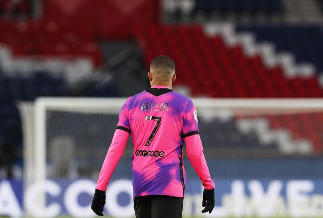 卡萨诺：我曾说过穆里尼奥已经废了，现在阿莱格里也快了（卡萨诺称穆里尼奥已不行，阿莱格里也离那一步不远）