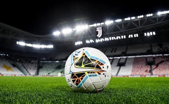 利物浦直接加点钱拿维尔茨去和皇马换修斯算了（利物浦再添点转会费，用维尔茨同皇马交换维尼修斯不就行了）