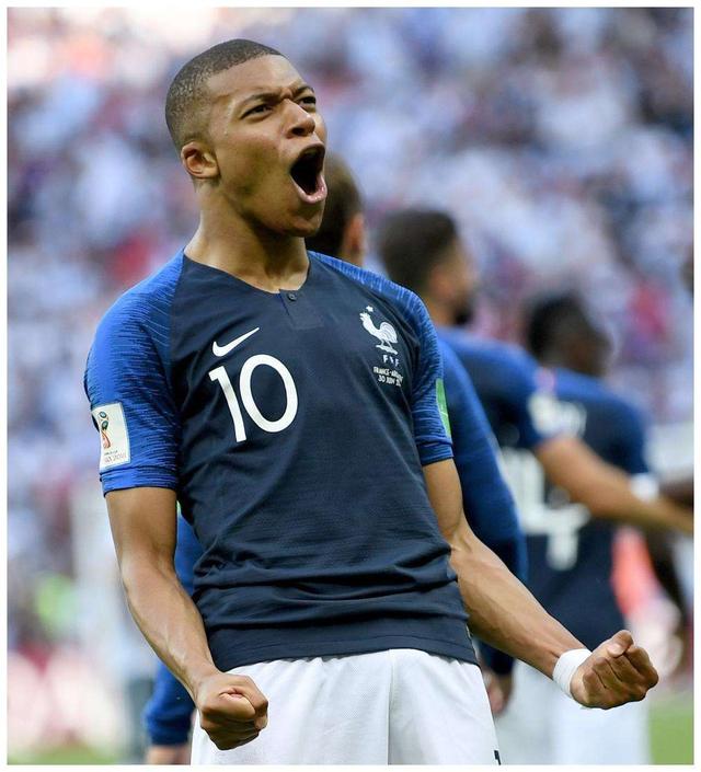 射正率暴跌+机会锐减！TA解析：萨拉赫进攻数据显著下滑（TA解读：萨拉赫进攻表现显著下滑——射门准星跳水、机会产出骤减）