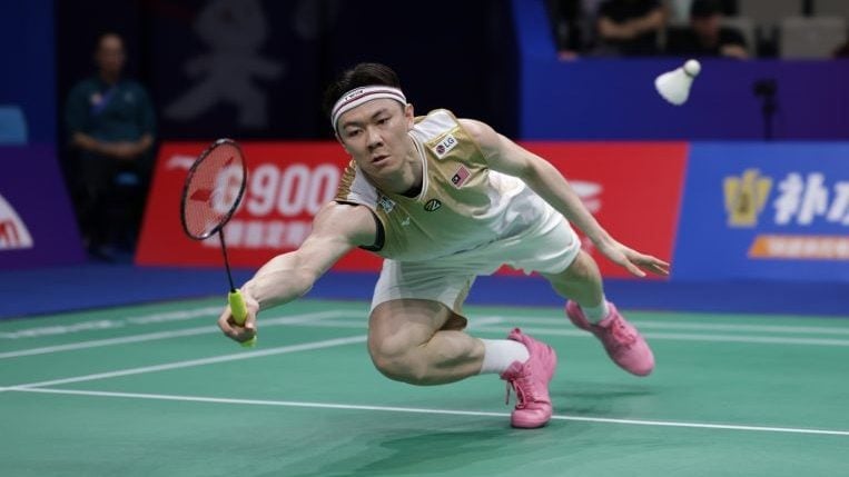 足球国足进攻体系被赞流畅度明显提升（国足进攻体系获好评，流畅度显著提升）