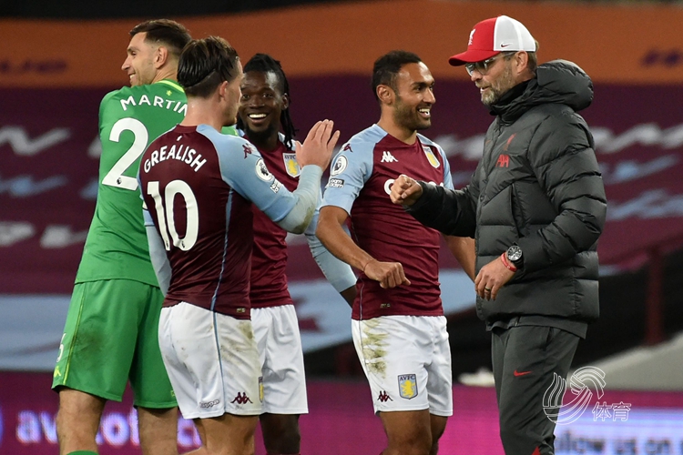 世预赛对亚美尼亚破门，雷纳托-韦加攻入国家队生涯首球（雷纳托-韦加世预赛对阵亚美尼亚破门，斩获国家队处子球）