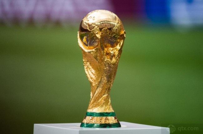 齐沃：要振作和学习，足球和生活总会有转机；伤员周日难复出（齐沃：振作并学习，足球与人生终会迎来转机；伤员周日恐难出战）